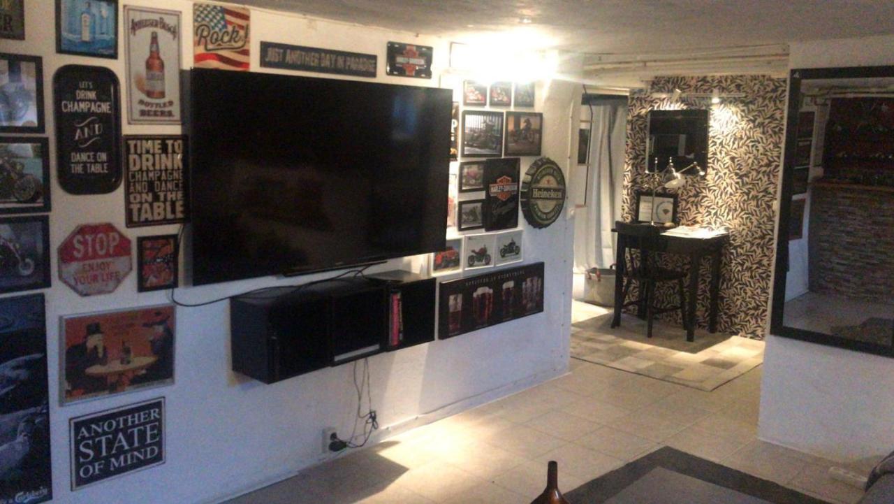 مالمو Suite Apartment With Garden And All Amenities المظهر الخارجي الصورة